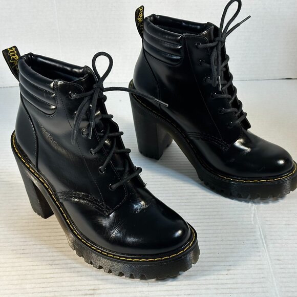 Dr. Martens Ladies size 7 heeled Boots - Picture 4 of 16